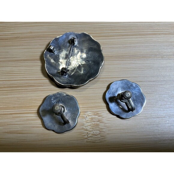 Mexico Abalone & Onyx Brooch/Pendant W/ Matching Earrings, Signed - Picture 3 of 5